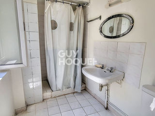  Immeuble � vendre 5 pi�ces 82 m�