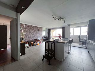  Appartement � vendre 5 pi�ces 100 m�