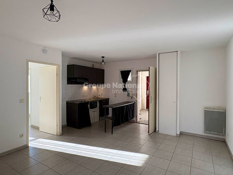   ARLES. Appartement Pont de Crau Appartement - 2 pi�ce(s) - 41 m�