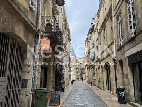 Quartier St Pierre , A vendre Restaurant avec extraction , licence grande restauration 160660 33000 Bordeaux