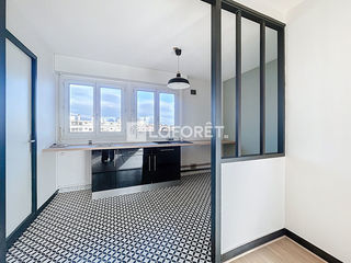  Appartement � louer 3 pi�ces 81 m�