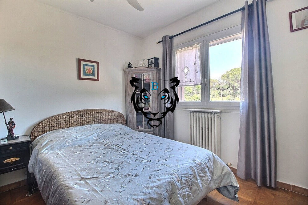 � vendre  Maison Roquebrune-sur-Argens (83520)