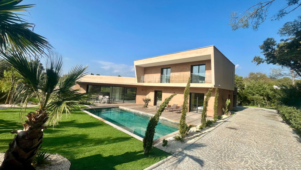 � vendre  Maison Saint-Rapha�l (83700)