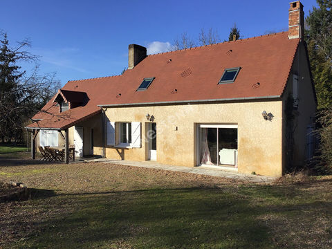   Vente ancienne long�re r�nov�e de 117 m� avec piscine ext�rieure chauff�e pr�s de la for�t de Berc� �  Jupilles (72500) Maison - 5 pi�ce(s) - 118 m�