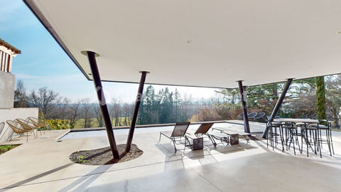   SAINT LEGER SUR ROANNE - Villa d'architecte avec vue imprenable avec piscine Maison - 6 pi�ce(s) - 235 m�