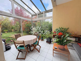  Maison � vendre 10 pi�ces 232 m�