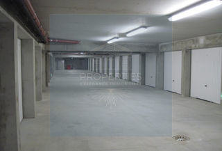  Parking / Garage � vendre 28 m�