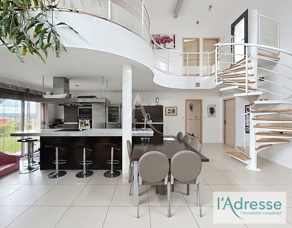 � vendre  Maison Castelginest (31780)