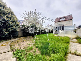  Maison � vendre 11 pi�ces 240 m�