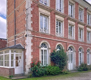  Immeuble � vendre 10 pi�ces 265 m�