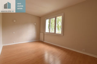  Appartement � louer 5 pi�ces 99 m�