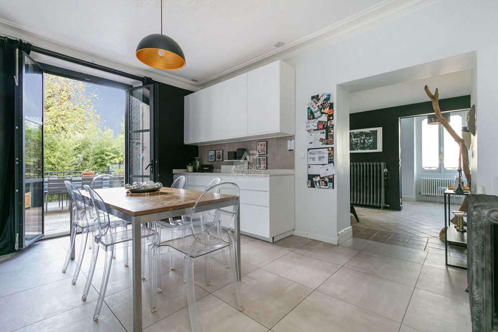 � vendre  Maison Versailles (78000)