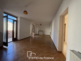  Immeuble � vendre 8 pi�ces 230 m�