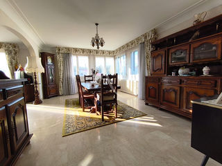  Maison � vendre 6 pi�ces 243 m�