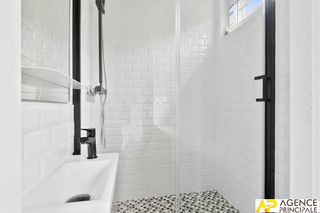  Appartement � vendre 5 pi�ces 76 m�