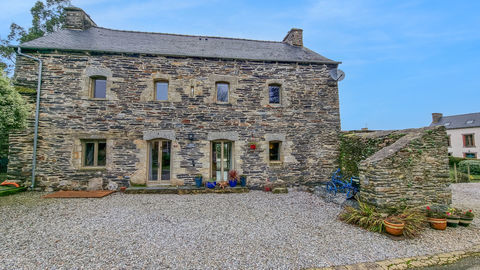   C�TES-D'ARMOR, Merleac, Maison ind�pendante, impeccable, 4/5 chambres (ann�es 1800) Maison - 11 pi�ce(s) - 187 m�