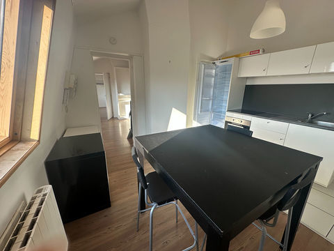   A LOUER - T2 de 42m� - MONS EN BAROEUL Appartement - 2 pi�ce(s) - 42 m�