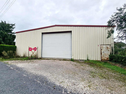 Entrep&ocirc;t &agrave; Soncourt Sur Marne 450 52320 Soncourt sur marne