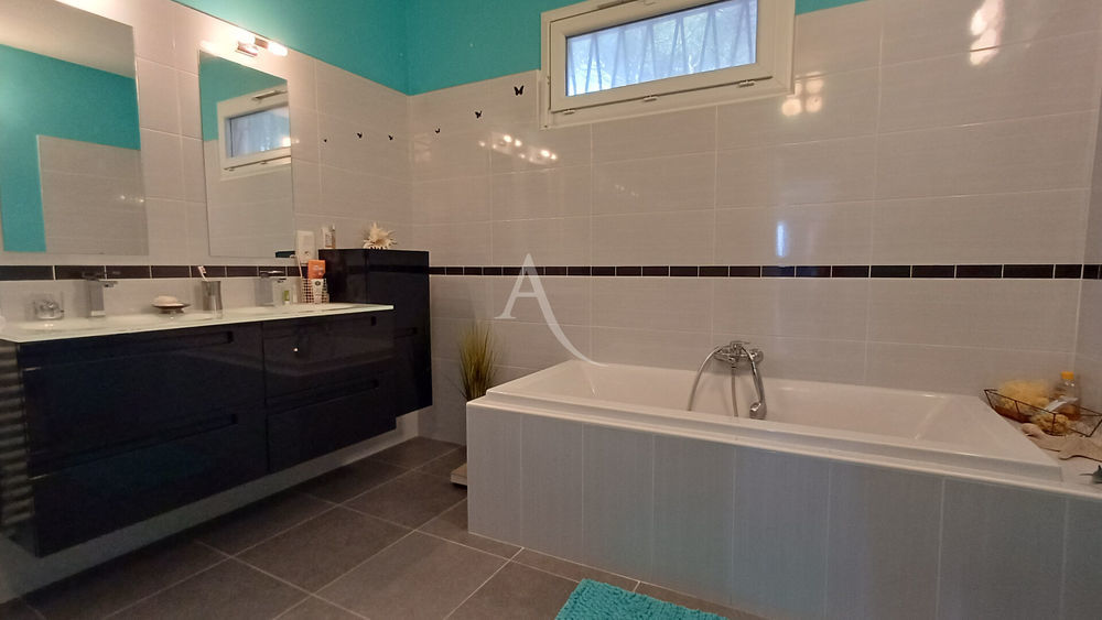 � vendre  Maison S�te (34200)