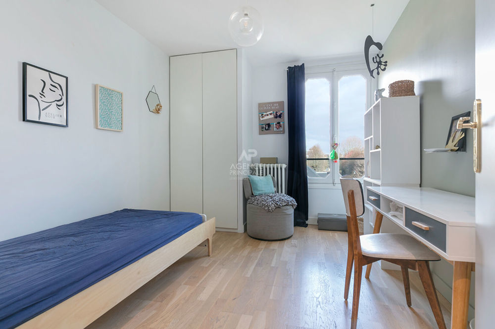 � vendre  Maison Versailles (78000)