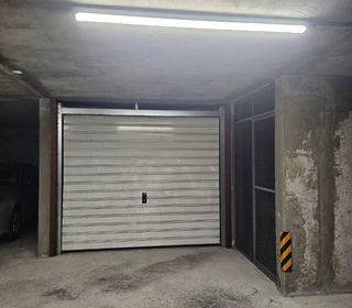  Parking / Garage � vendre 