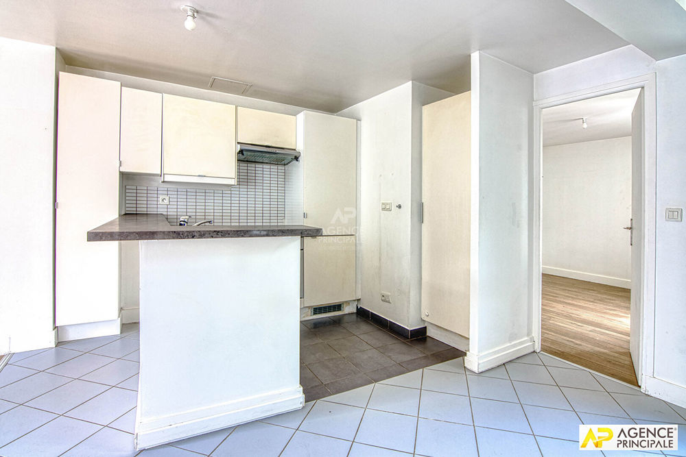 � vendre  Appartement Versailles (78000)