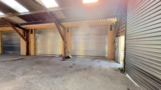  Parking / Garage � louer 1 pi�ce 70 m�