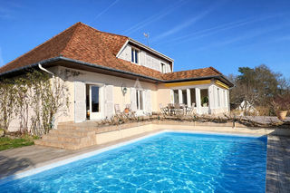  Maison � vendre 8 pi�ces 277 m�