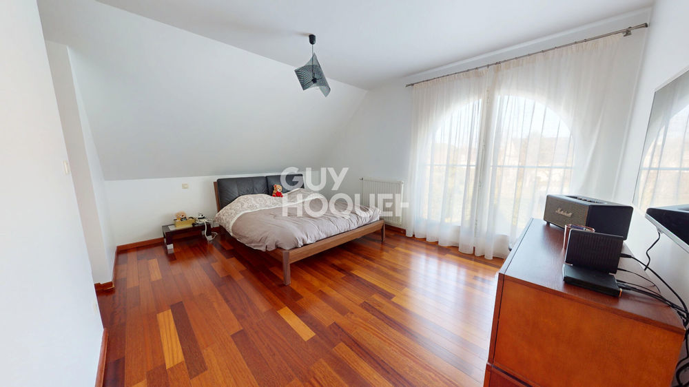 � vendre  Maison Saint-Cyr-sur-Loire (37540)