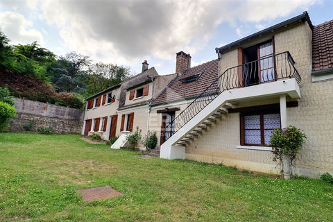   Grande maison familiale � fort potentiel Maison - 9 pi�ce(s) - 214 m�