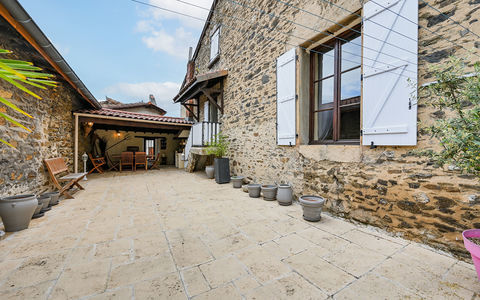   Maison Givors 6 pi�ce(s) 206 m2 Maison - 6 pi�ce(s) - 206 m�