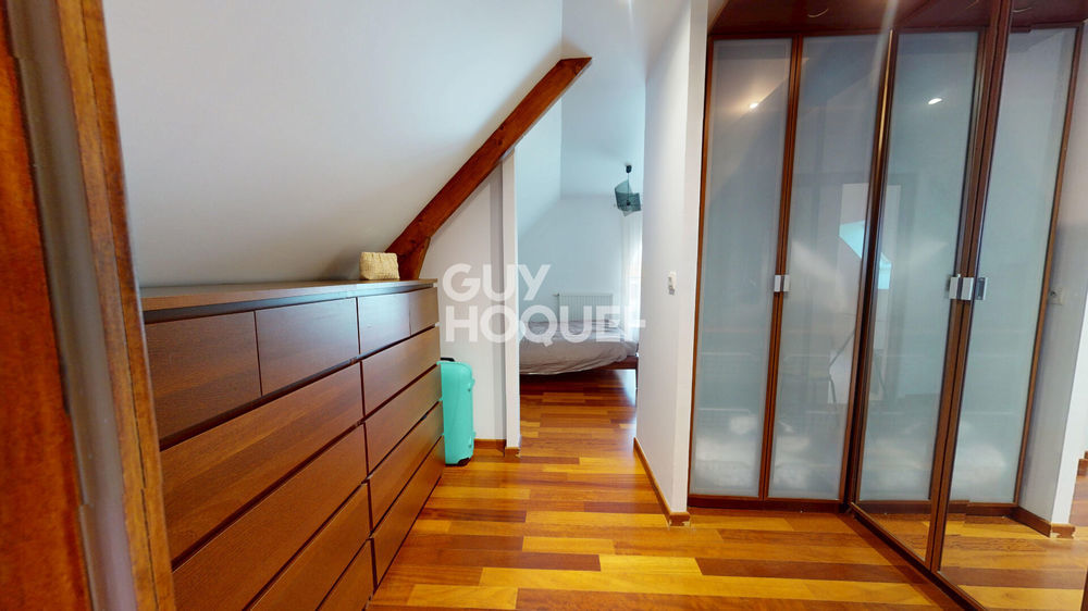 � vendre  Maison Saint-Cyr-sur-Loire (37540)