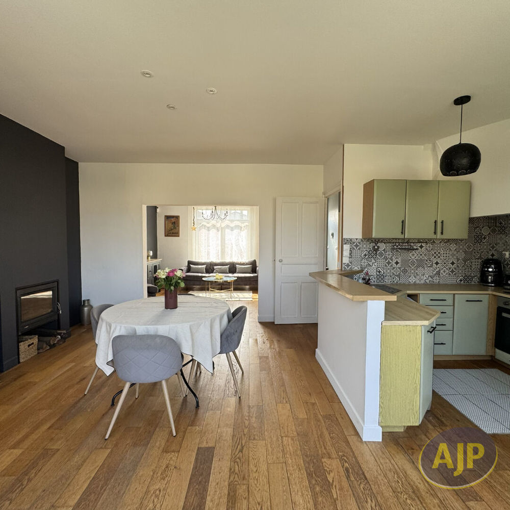 � vendre  Maison Rez� (44400)