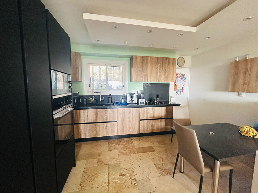 � vendre  Maison La Ciotat (13600)