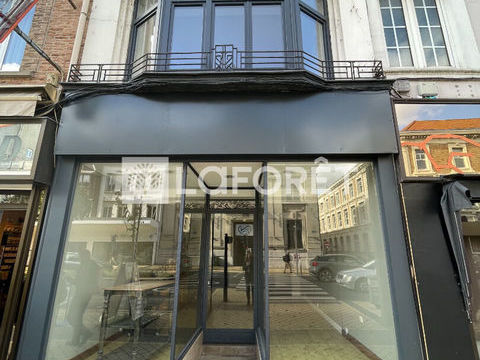 Local commercial Calais 123.6 m2 1200 62100 Calais