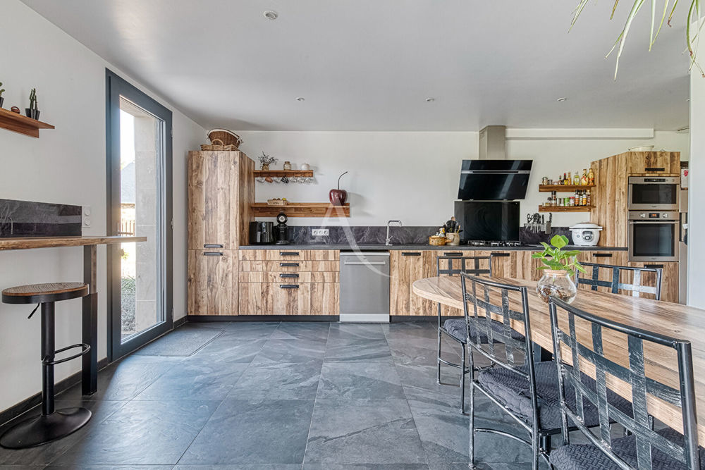 � vendre  Maison Saint-Ou�n-des-Toits (53410)