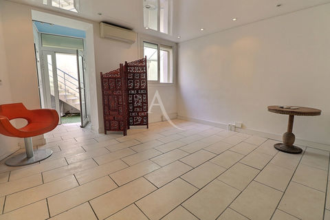 PRADO-13008-LOCAL D'ACTIVITE-MARSEILLE-1 PIECE-TERRASSE 700 13008 Marseille