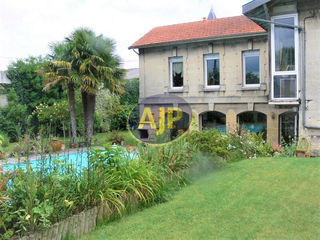  Maison � vendre 12 pi�ces 320 m�