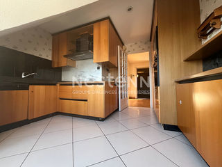  Appartement � vendre 5 pi�ces 145 m�