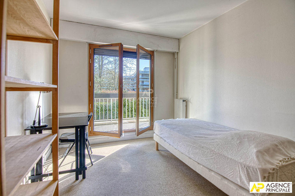 � vendre  Appartement Versailles (78000)