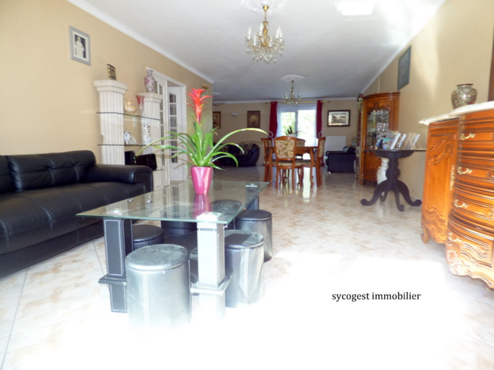 � vendre  Villa Noisy-le-Sec (93130)