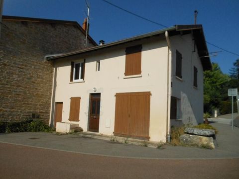   A louer centre Ceyzeriat, maison type 2 jardin et grand garage Maison - 2 pi�ce(s) - 57 m�