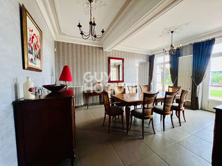  Maison � vendre 8 pi�ces 331 m�