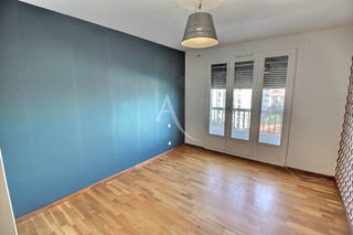  Appartement � vendre 4 pi�ces 106 m�