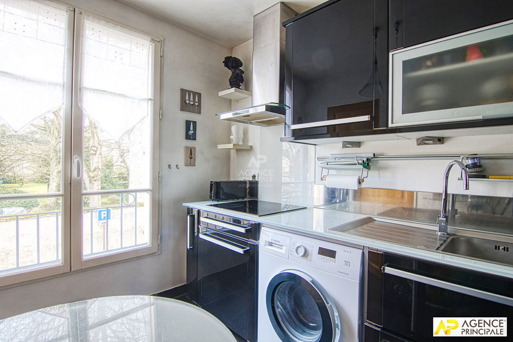 � vendre  Appartement Versailles (78000)