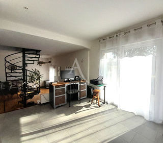  Maison � vendre 11 pi�ces 256 m�