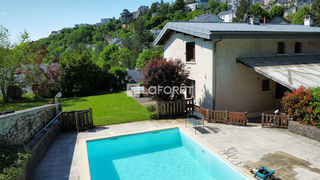  Maison � vendre 10 pi�ces 256 m�