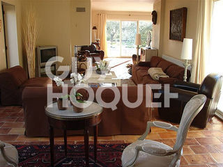  Appartement � louer 5 pi�ces 145 m�