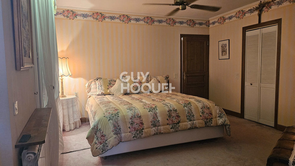 � vendre  Villa Loupian (34140)