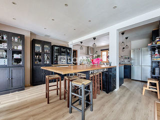  Maison � vendre 7 pi�ces 200 m�